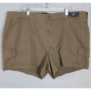 NWT Hollister Ultra High-Rise Mom Shorts 21/20 W/35 Olive Green Cotton